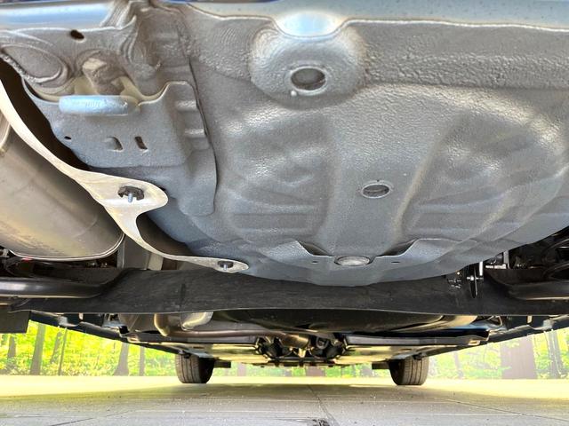 ノート Ｘ　メーカー９インチナビ　全周囲カメラ　衝突被害軽減　プロパイロット　禁煙車　ドラレコ　コーナーセンサー　スマートキー　ＬＥＤヘッド　ＥＴＣ２．０　オートハイビーム　合皮レザーシート　オートエアコン（19枚目）