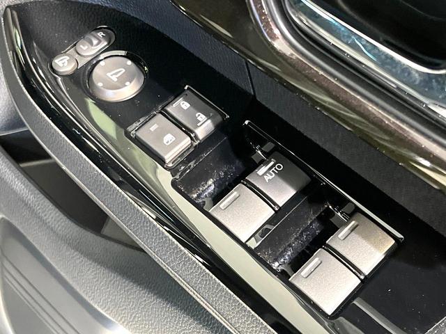 N-BOXカスタム G・Lホンダセンシング 両側電動ドア SDナビ バックカメラ 衝突被害軽減システム レーダークルーズ 禁煙車 スマートキー LEDヘッド ビルトインETC 純正14インチアルミ オートハイビーム オートライト(35枚目)