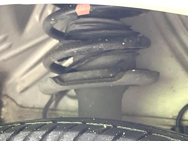 デイズ Ｊ　純正ナビ　エアコン　キーレス　アームレスト　電動格納ミラー　ファインビジョンメーター　禁煙　ＡＢＳ　アイボリースエード調クロスシート　ベンチシート　ワンセグＴＶ　パワーウインドウ（20枚目）