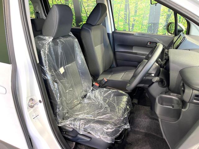 シエンタ ハイブリッドX 登録済未使用車 セーフティセンス レーダークルーズコントロール 電動スライドドア オートエアコン ステアリングスイッチ 禁煙 LEDヘッドライト USBソケット オートハイビーム 電動格納ミラー(8枚目)