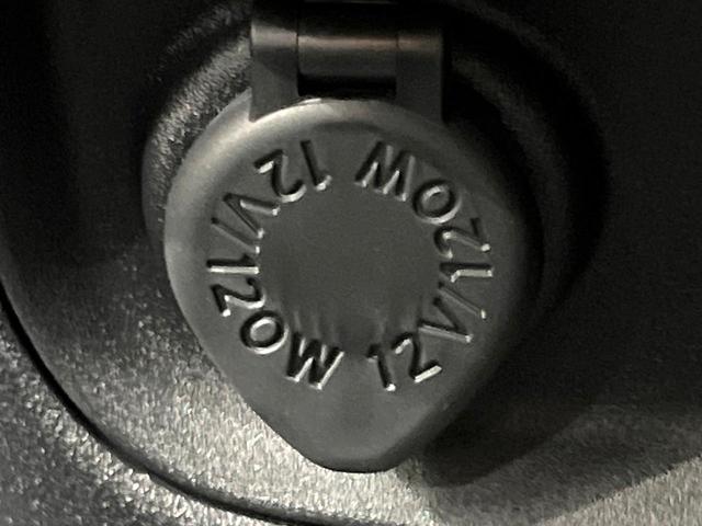 シエンタ ハイブリッドX 登録済未使用車 セーフティセンス レーダークルーズコントロール 電動スライドドア オートエアコン ステアリングスイッチ 禁煙 LEDヘッドライト USBソケット オートハイビーム 電動格納ミラー(28枚目)