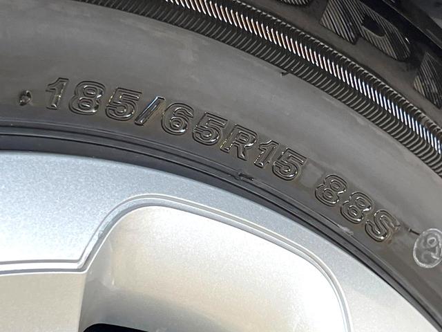 シエンタ ハイブリッドX 登録済未使用車 セーフティセンス レーダークルーズコントロール 電動スライドドア オートエアコン ステアリングスイッチ 禁煙 LEDヘッドライト USBソケット オートハイビーム 電動格納ミラー(48枚目)