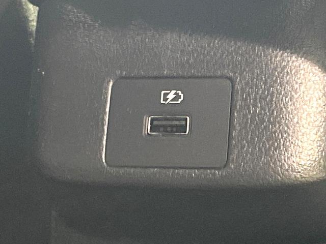 オーラ ニスモ フルエアロ 全周囲カメラ 衝突被害軽減システム レーダークルーズ 禁煙車 ハーフレザーシート コーナーセンサー スマートキー LEDヘッド ETC2.0 純正17インチアルミ オートハイビーム(53枚目)