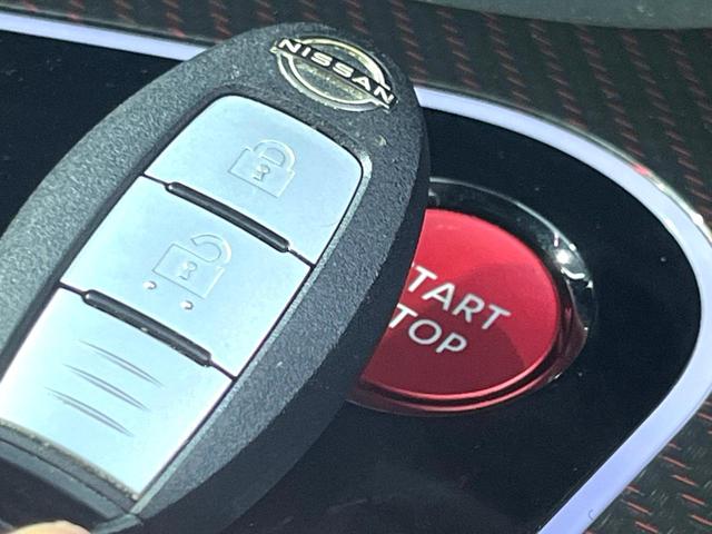 オーラ ニスモ フルエアロ 全周囲カメラ 衝突被害軽減システム レーダークルーズ 禁煙車 ハーフレザーシート コーナーセンサー スマートキー LEDヘッド ETC2.0 純正17インチアルミ オートハイビーム(55枚目)