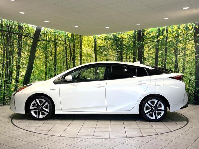 プリウス Aツーリングセレクション 純正ナビ バックカメラ レーダークルーズコントロール ブラインドスポットモニター 前席シートヒーター 禁煙 LEDヘッドライト 合皮黒レザー 純正17インチAW スマートキー 駐車支援システム(51枚目)