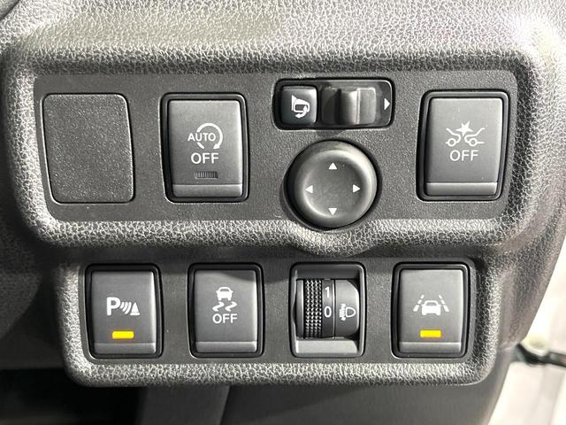 ノート X SDナビ バックカメラ Bluetooth 衝突軽減システム 車線逸脱警告 LEDヘッドライト オートライト アイドリングストップ 電動格納ミラー スマートキー プライバシーガラス ワンオーナー(6枚目)