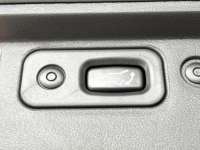 デリカD:5 P ディーゼル 純正10型ナビ 全周囲カメラ 衝突軽減システム パワーバックドア パワーシート 両側電動スライドドア ドラレコ ETC レーダークルーズ ステアリングヒーター LEDヘッドライト(6枚目)