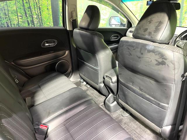 ヴェゼル ハイブリッドＺ・ホンダセンシング　ＳＤナビ　バックカメラ　ホンダセンシング　アダプティブクルーズ　Ｂｌｕｅｔｏｏｔｈ　シートヒーター　ＥＴＣ　ドラレコ　電子パーキング　オートデュアルエアコン　スマートキー　チップアップシート（10枚目）