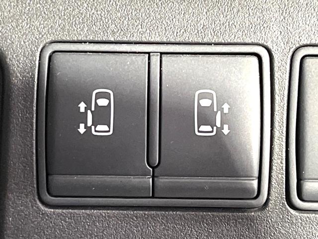 セレナ ハイウェイスター　Ｓ－ハイブリッド　純正ナビ　フリップダウンモニター　バックカメラ　両側電動スライドドア　リアオートエアコン　禁煙　Ｂｌｕｅｔｏｏｔｈ　ＨＩＤヘッドライト　アイドリングストップ　クルーズコントロール　オートライト（6枚目）