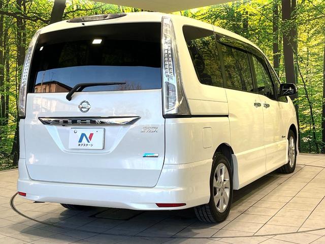 セレナ ハイウェイスター　Ｓ－ハイブリッド　純正ナビ　フリップダウンモニター　バックカメラ　両側電動スライドドア　リアオートエアコン　禁煙　Ｂｌｕｅｔｏｏｔｈ　ＨＩＤヘッドライト　アイドリングストップ　クルーズコントロール　オートライト（17枚目）