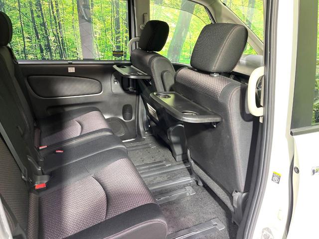 セレナ ハイウェイスター　Ｓ－ハイブリッド　純正ナビ　フリップダウンモニター　バックカメラ　両側電動スライドドア　リアオートエアコン　禁煙　Ｂｌｕｅｔｏｏｔｈ　ＨＩＤヘッドライト　アイドリングストップ　クルーズコントロール　オートライト（44枚目）