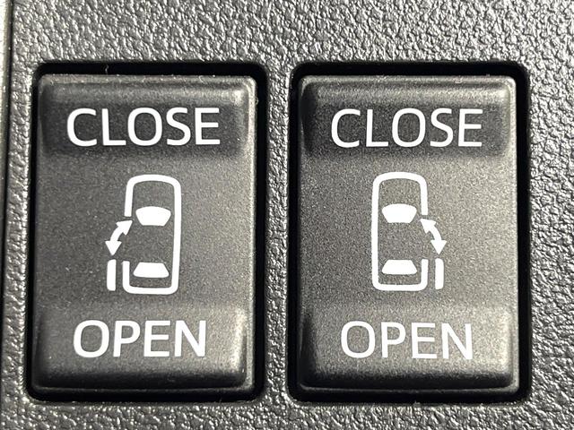 タント カスタムＲＳ　トップエディションＳＡ　純正８型ＳＤナビ　バックカメラ　Ｂｌｕｅｔｏｏｔｈ　ターボ　衝突軽減システム　両側電動スライドドア　ＥＴＣ　純正１５インチＡＷ　スマートキー　オートエアコン　オートライト　アイドリングストップ　記録簿（6枚目）