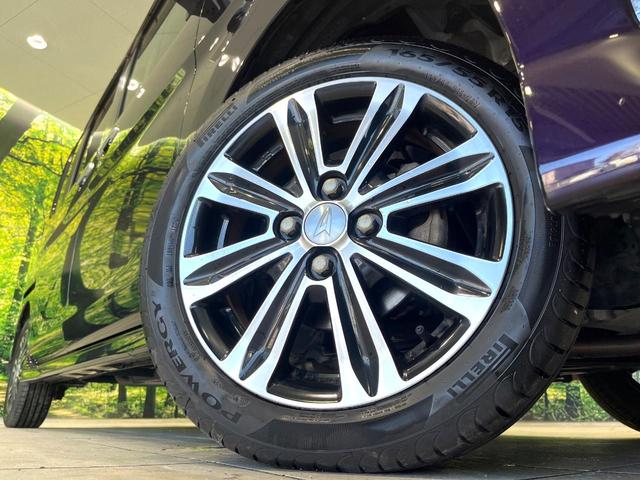 タント カスタムＲＳ　トップエディションＳＡ　純正８型ＳＤナビ　バックカメラ　Ｂｌｕｅｔｏｏｔｈ　ターボ　衝突軽減システム　両側電動スライドドア　ＥＴＣ　純正１５インチＡＷ　スマートキー　オートエアコン　オートライト　アイドリングストップ　記録簿（13枚目）