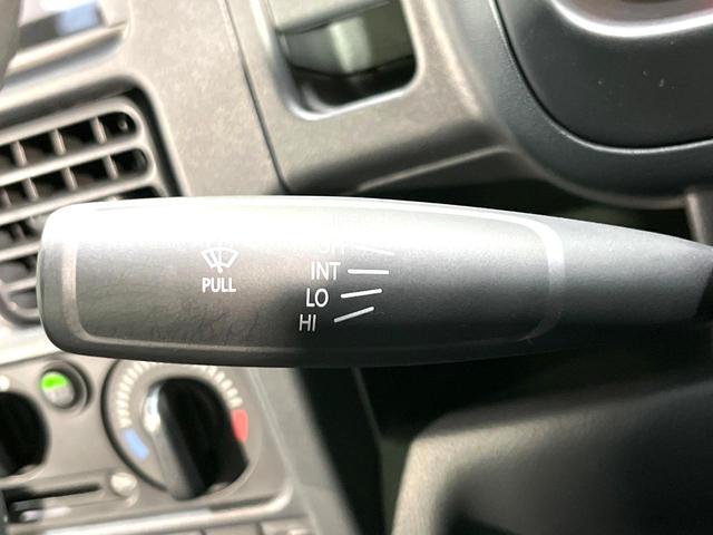 スーパーキャリイ Ｌ　ディスプレイオーディオ　セーフティサポート　パーキングセンサー　Ｂｌｕｅｔｏｏｔｈ　パワーウインドウ　エアコン　パワステ　塩ビシート　オーバーヘッドシェルフ　リモコンキー　３方開荷台（25枚目）