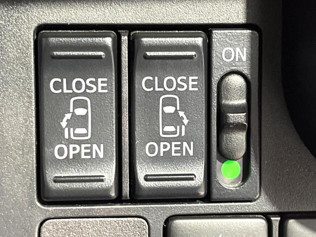 ルーミー カスタムＧ　純正エアロ　両側電動スライドドア　衝突軽減　前席シートヒーター　クルーズコントロール　禁煙　革巻ステアリング　ＬＥＤヘッドライト　コーナーセンサー　ドラレコ　ロールサンシェード　ＥＴＣ　スマートキー（4枚目）