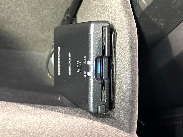 ＣＸ－５ ２５Ｓ　スポーツアピアランス　純正１０．２５型ナビ　全周囲カメラ　レーダークルーズコントロール　メモリー機能付パワーシート　前席シートヒーター　禁煙　黒革シート　革巻ステアリング　ＬＥＤヘッドライト　１９インチ専用ＡＷ（38枚目）