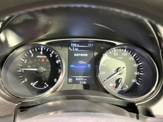 エクストレイル ２０Ｘ　エマージェンシーブレーキパッケージ　純正ナビ　全周囲カメラ　クルーズコントロール　シートヒーター　ＥＴＣ　禁煙　カプロンシート　革巻ステアリング　ＬＥＤヘッドライト　ドラレコ　スマートキー　デュアルオートエアコン　リアスポイラー（22枚目）