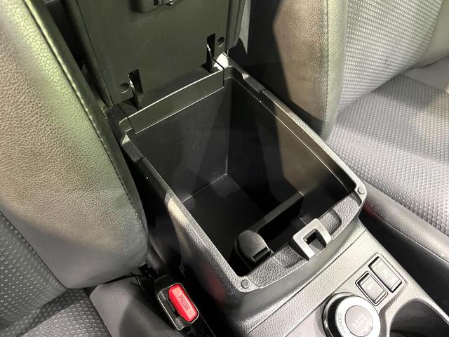 エクストレイル ２０Ｘ　エマージェンシーブレーキパッケージ　純正ナビ　全周囲カメラ　クルーズコントロール　シートヒーター　ＥＴＣ　禁煙　カプロンシート　革巻ステアリング　ＬＥＤヘッドライト　ドラレコ　スマートキー　デュアルオートエアコン　リアスポイラー（37枚目）