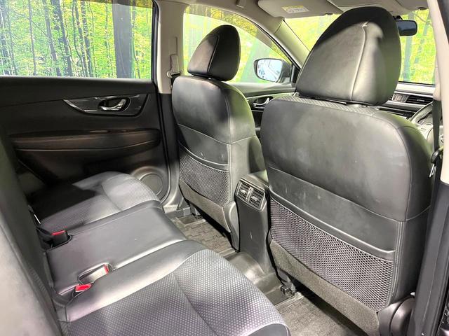 エクストレイル ２０Ｘ　エマージェンシーブレーキパッケージ　純正ナビ　全周囲カメラ　クルーズコントロール　シートヒーター　ＥＴＣ　禁煙　カプロンシート　革巻ステアリング　ＬＥＤヘッドライト　ドラレコ　スマートキー　デュアルオートエアコン　リアスポイラー（44枚目）