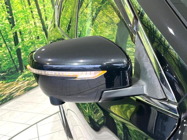 エクストレイル ２０Ｘ　エマージェンシーブレーキパッケージ　純正ナビ　全周囲カメラ　クルーズコントロール　シートヒーター　ＥＴＣ　禁煙　カプロンシート　革巻ステアリング　ＬＥＤヘッドライト　ドラレコ　スマートキー　デュアルオートエアコン　リアスポイラー（53枚目）