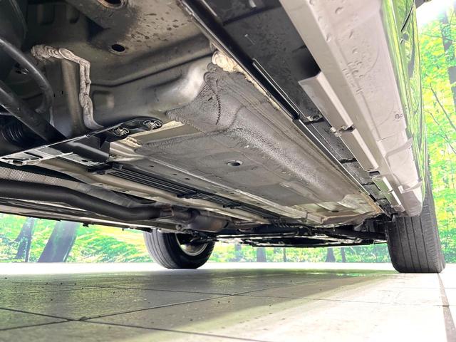 エクストレイル ２０Ｘ　エマージェンシーブレーキパッケージ　純正ナビ　全周囲カメラ　クルーズコントロール　シートヒーター　ＥＴＣ　禁煙　カプロンシート　革巻ステアリング　ＬＥＤヘッドライト　ドラレコ　スマートキー　デュアルオートエアコン　リアスポイラー（55枚目）