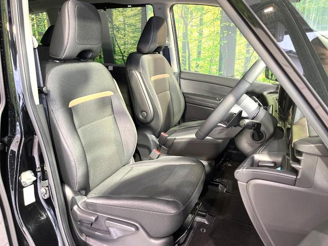 セレナ ハイウェイスターＶ　ナビ　バックカメラ　ハンズフリー機能付パワースライドドア　プロパイロット　リアオートエアコン　禁煙　ＬＥＤヘッドライト　革巻ステアリング　ドラレコ　スマートキー　ステアリングスイッチ　ＥＴＣ（8枚目）