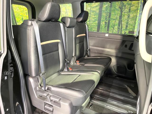 セレナ ハイウェイスターＶ　ナビ　バックカメラ　ハンズフリー機能付パワースライドドア　プロパイロット　リアオートエアコン　禁煙　ＬＥＤヘッドライト　革巻ステアリング　ドラレコ　スマートキー　ステアリングスイッチ　ＥＴＣ（9枚目）