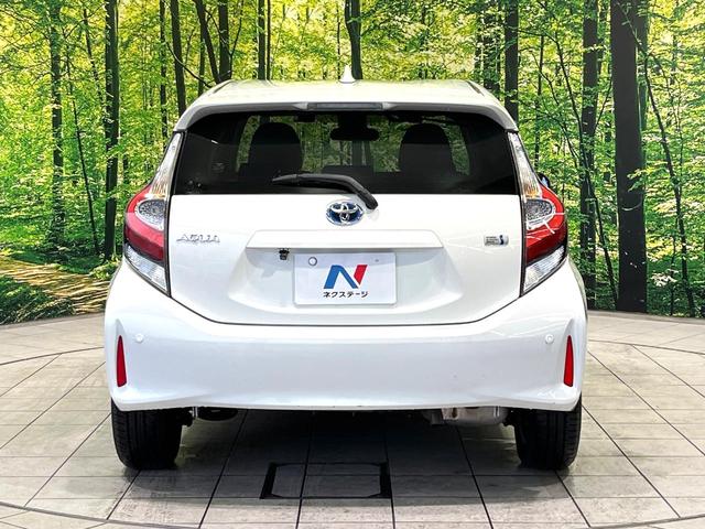 アクア Ｇソフトレザーセレクション　ＳＤナビ　バックカメラ　セーフティセンス　オートハイビーム　クルーズコントロール　スマートキー　禁煙　ハーフレザー　純正１５インチＡＷ　ドラレコ　ＥＴＣ　ステアリングスイッチ　オートライト（15枚目）