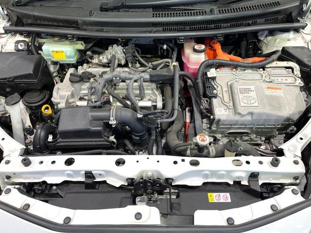 アクア Ｇソフトレザーセレクション　ＳＤナビ　バックカメラ　セーフティセンス　オートハイビーム　クルーズコントロール　スマートキー　禁煙　ハーフレザー　純正１５インチＡＷ　ドラレコ　ＥＴＣ　ステアリングスイッチ　オートライト（18枚目）