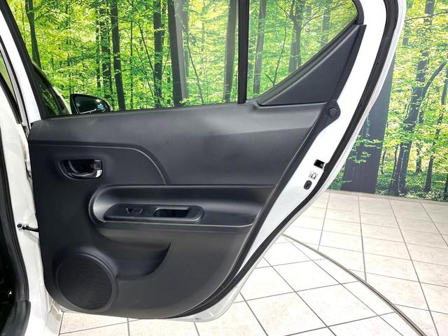 アクア Ｇソフトレザーセレクション　ＳＤナビ　バックカメラ　セーフティセンス　オートハイビーム　クルーズコントロール　スマートキー　禁煙　ハーフレザー　純正１５インチＡＷ　ドラレコ　ＥＴＣ　ステアリングスイッチ　オートライト（39枚目）