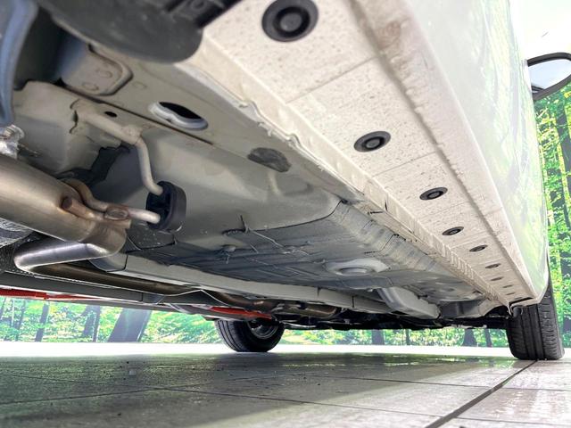 アクア Ｇソフトレザーセレクション　ＳＤナビ　バックカメラ　セーフティセンス　オートハイビーム　クルーズコントロール　スマートキー　禁煙　ハーフレザー　純正１５インチＡＷ　ドラレコ　ＥＴＣ　ステアリングスイッチ　オートライト（52枚目）