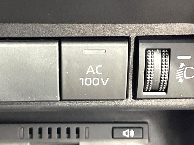 アクア Ｘ　純正ディスプレイオーディオ　全周囲カメラ　レーダークルーズコントロール　前席シートヒーター　ＡＣ１００Ｖ電源　禁煙　ＬＥＤヘッドライト　ステアリングスイッチ　スマートキー　オートエアコン（7枚目）