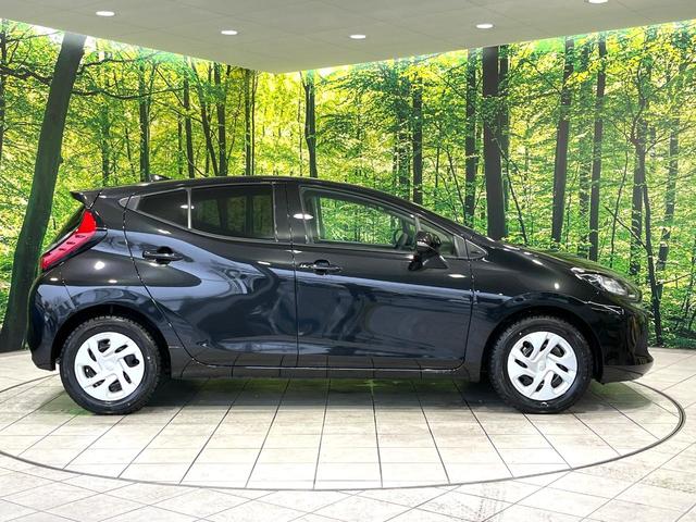 アクア Ｘ　純正ディスプレイオーディオ　全周囲カメラ　レーダークルーズコントロール　前席シートヒーター　ＡＣ１００Ｖ電源　禁煙　ＬＥＤヘッドライト　ステアリングスイッチ　スマートキー　オートエアコン（49枚目）