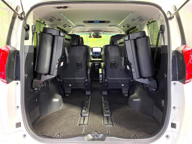 アルファード ２．５Ｓ　Ｃパッケージ　ＢＩＧ－Ｘ１０型ナビ　バックカメラ　シートベンチレーション　パワーバックドア　メモリー機能付パワーシート　両側電動スライドドア　禁煙　パワーバックドア　リアオートエアコン　ステアリングヒーター（11枚目）