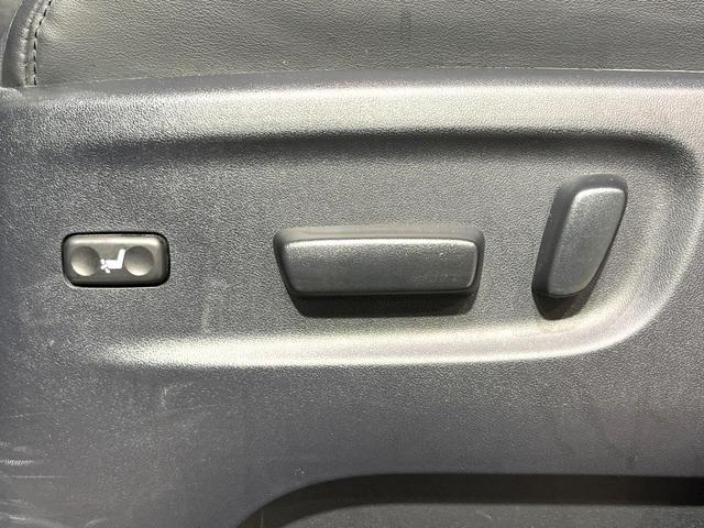 アルファード ２．５Ｓ　Ｃパッケージ　ＢＩＧ－Ｘ１０型ナビ　バックカメラ　シートベンチレーション　パワーバックドア　メモリー機能付パワーシート　両側電動スライドドア　禁煙　パワーバックドア　リアオートエアコン　ステアリングヒーター（38枚目）