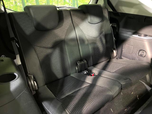 プリウスアルファ Ｓツーリングセレクション　純正９型ナビ　バックカメラ　セーフティセンス　レーダークルーズコントロール　ＥＴＣ　禁煙　革巻ステアリング　ＬＥＤヘッドライト　スマートキー　ステアリングスイッチ　ドラレコ　オートライト（10枚目）