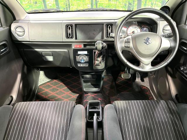 アルトワークス ベースグレード　ターボ　衝突被害軽減　コーナーセンサー　スマートキー　オートエアコン　ステアリングスイッチ　パドルシフト　禁煙　ＲＥＣＡＲＯシート　ＨＩＤヘッドライト　純正１５インチＡＷ　電動格納ミラー（2枚目）