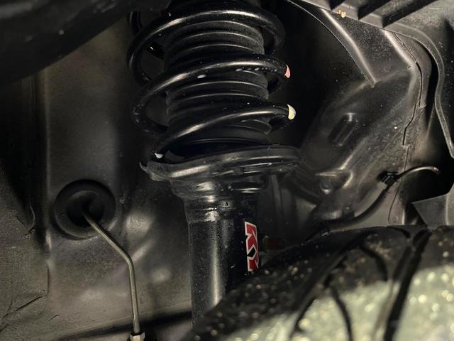 アルトワークス ベースグレード　ターボ　衝突被害軽減　コーナーセンサー　スマートキー　オートエアコン　ステアリングスイッチ　パドルシフト　禁煙　ＲＥＣＡＲＯシート　ＨＩＤヘッドライト　純正１５インチＡＷ　電動格納ミラー（20枚目）