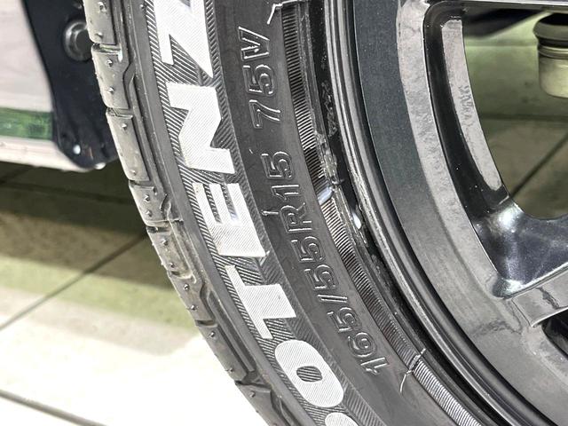 アルトワークス ベースグレード　ターボ　衝突被害軽減　コーナーセンサー　スマートキー　オートエアコン　ステアリングスイッチ　パドルシフト　禁煙　ＲＥＣＡＲＯシート　ＨＩＤヘッドライト　純正１５インチＡＷ　電動格納ミラー（45枚目）