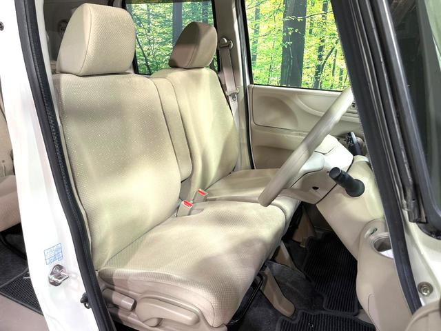 Ｎ－ＢＯＸ Ｇ　ＳＤナビ　スマートキー　横滑り防止装置　アイドリングストップ　オートエアコン　禁煙　電動格納ミラー　チップアップシート　シートリフター　アナログメーター　ベンチシート　グラブレール（8枚目）