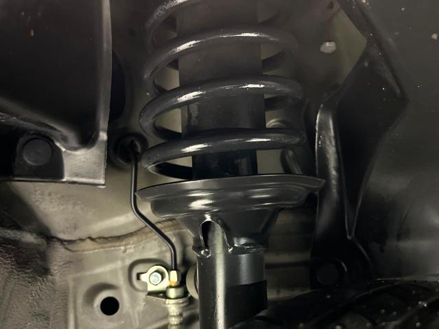 Ｎ－ＢＯＸカスタム Ｇ　ＳＳパッケージ　両側電動ドア　Ｂｌｕｅｔｏｏｔｈ　純正ＳＤナビ　バックカメラ　衝突被害軽減システム　禁煙車　スマートキー　ＨＩＤヘッド　ＥＴＣ　純正１４アルミ　オートライト　オートエアコン　ＣＤ（20枚目）