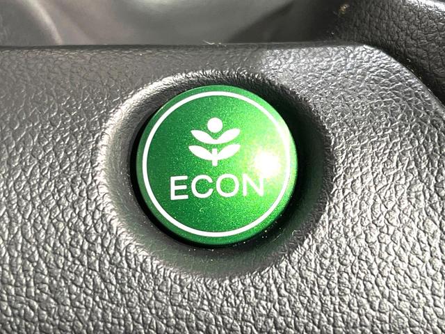 Ｎ－ＢＯＸカスタム Ｇ　ＳＳパッケージ　両側電動ドア　Ｂｌｕｅｔｏｏｔｈ　純正ＳＤナビ　バックカメラ　衝突被害軽減システム　禁煙車　スマートキー　ＨＩＤヘッド　ＥＴＣ　純正１４アルミ　オートライト　オートエアコン　ＣＤ（30枚目）