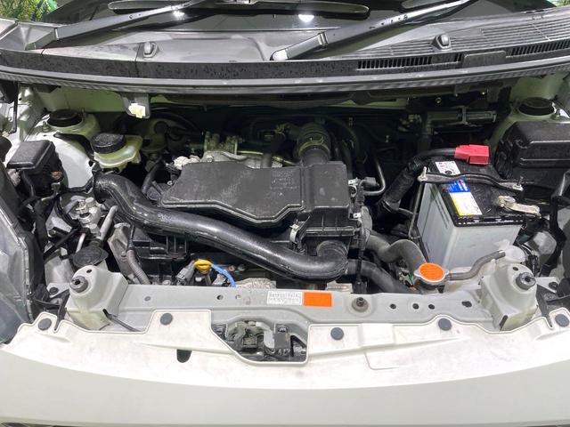 タンク カスタムＧ　Ｓ　ＢＩＧ－Ｘ９型ナビ　バックカメラ　スマートアシスト２　クルーズコントロール　両側電動スライドドア　前席シートヒーター　禁煙　革巻ステアリング　ＬＥＤヘッドランプ　Ｂｌｕｅｔｏｏｔｈ　ステリモ（18枚目）