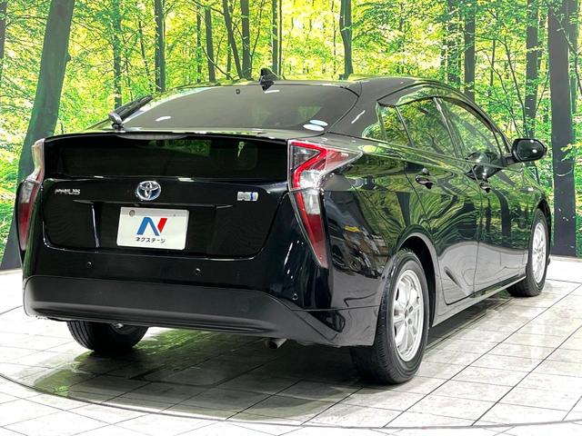 プリウス Ｓセーフティプラス　９型ナビ　バックカメラ　レーダークルーズコントロール　駐車支援システム　ドラレコ　禁煙　革巻ステアリング　ＬＥＤヘッドライト　ステアリングスイッチ　ＥＴＣ　電動格納ミラー　オートエアコン（17枚目）