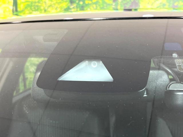 プリウス Ｓセーフティプラス　９型ナビ　バックカメラ　レーダークルーズコントロール　駐車支援システム　ドラレコ　禁煙　革巻ステアリング　ＬＥＤヘッドライト　ステアリングスイッチ　ＥＴＣ　電動格納ミラー　オートエアコン（23枚目）