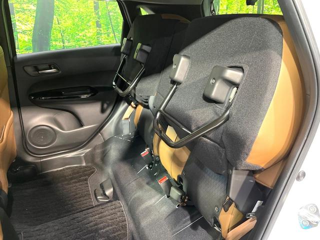 フィット ｅ：ＨＥＶリュクス　純正９型ナビ　バックカメラ　アダプティブクルーズコントロール　シートヒーター　コーナーセンサー　ハーフレザーシート　禁煙　革巻ステアリング　ＬＥＤヘッドライト　Ｂｌｕｅｔｏｏｔｈ　置くだけ充電（50枚目）