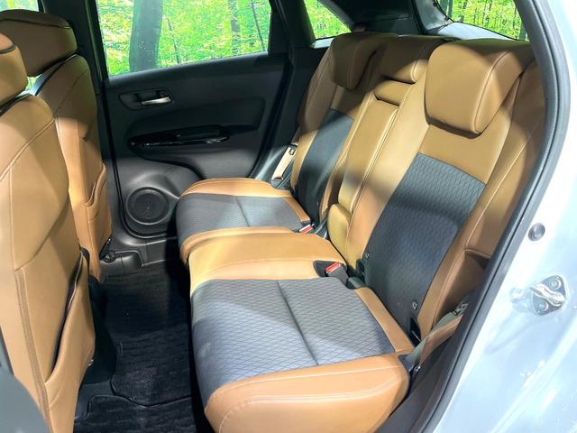 フィット ｅ：ＨＥＶリュクス　純正９型ナビ　バックカメラ　アダプティブクルーズコントロール　シートヒーター　コーナーセンサー　ハーフレザーシート　禁煙　革巻ステアリング　ＬＥＤヘッドライト　Ｂｌｕｅｔｏｏｔｈ　置くだけ充電（51枚目）