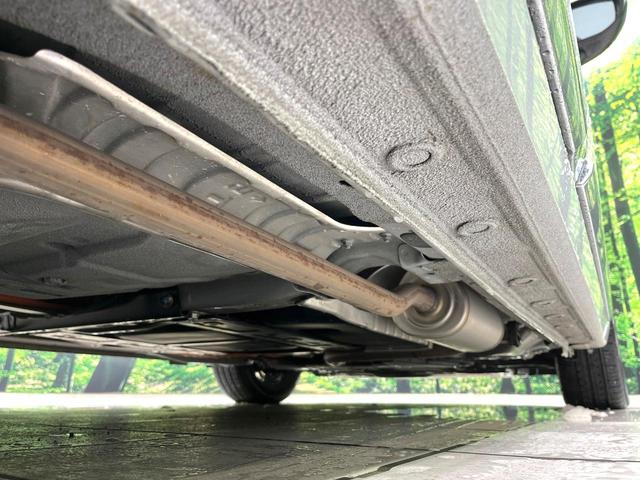 フィット ｅ：ＨＥＶリュクス　純正９型ナビ　バックカメラ　アダプティブクルーズコントロール　シートヒーター　コーナーセンサー　ハーフレザーシート　禁煙　革巻ステアリング　ＬＥＤヘッドライト　Ｂｌｕｅｔｏｏｔｈ　置くだけ充電（59枚目）