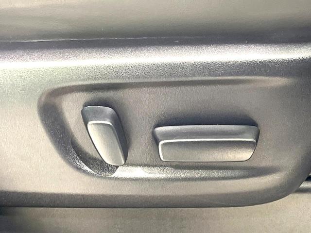 アルファード ２．５Ｓ　Ｃパッケージ　ツインムーンルーフ　フリップダウンモニター　純正９型ナビ　バックカメラ　Ｂｌｕｅｔｏｏｔｈ　シートベンチレーション　パワーバックドア　パワーシート　両側電動スライドドア　デジタルインナーミラー（32枚目）