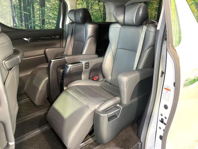 アルファード ２．５Ｓ　Ｃパッケージ　ツインムーンルーフ　フリップダウンモニター　純正９型ナビ　バックカメラ　Ｂｌｕｅｔｏｏｔｈ　シートベンチレーション　パワーバックドア　パワーシート　両側電動スライドドア　デジタルインナーミラー（54枚目）